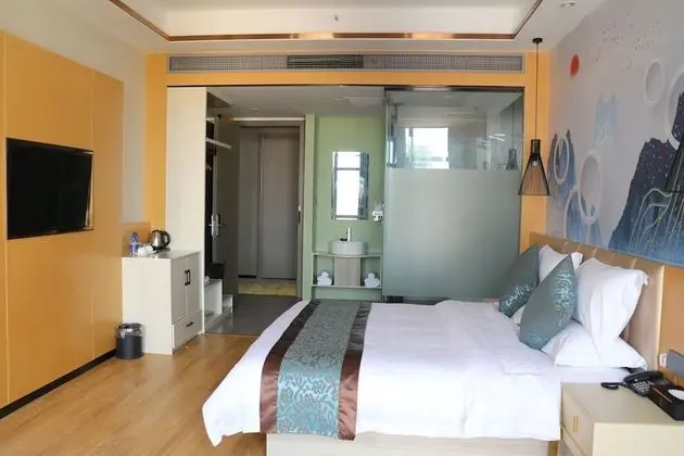 Deluxe Tek Büyük Yataklı Oda