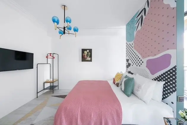 Gallery Tek Büyük Yataklı Oda