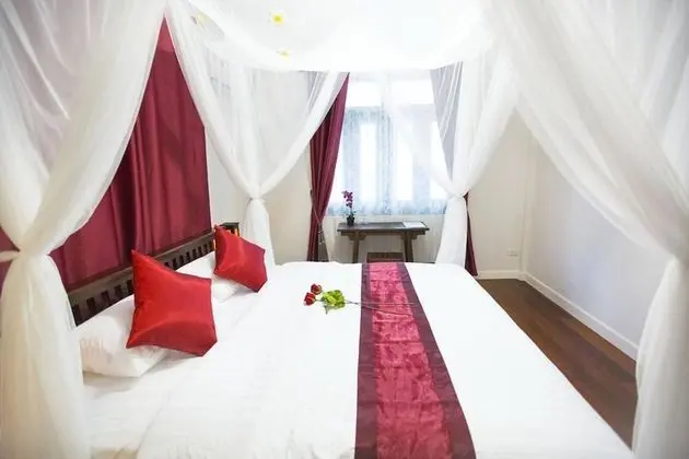 Superior Double Room with Private Bathroom