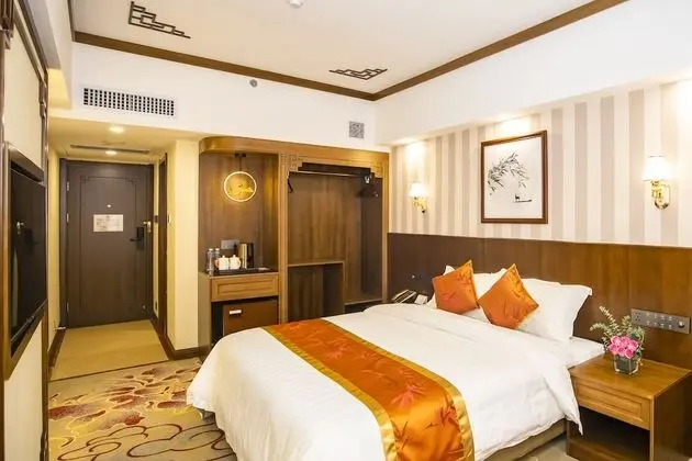 Deluxe Tek Büyük Yataklı Oda