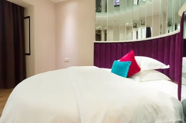 Exclusive Oda (Round Bed)