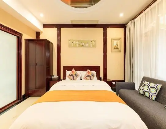 Deluxe Tek Büyük Yataklı Oda