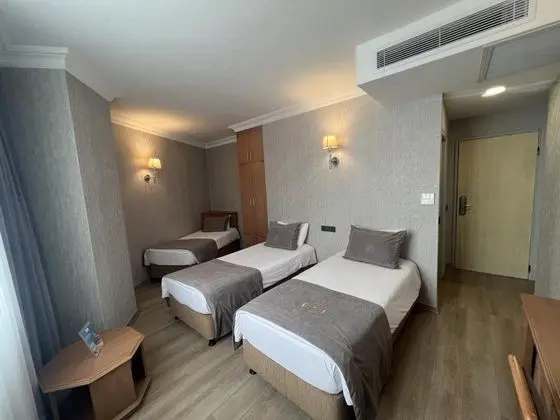 Triple, Deniz veya Kara Manzaralı