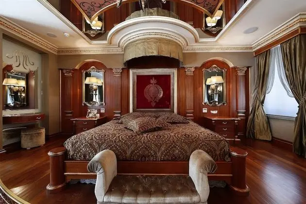 King Suite