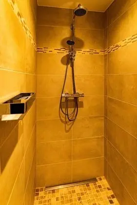 Luxury Ev, Özel Banyo