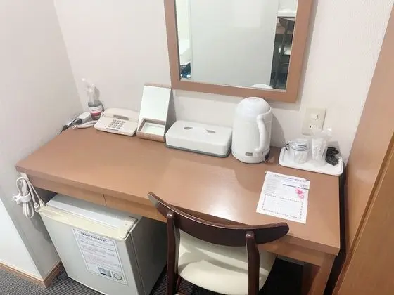 İki Ayrı Yataklı Oda, Sigara İçilmez