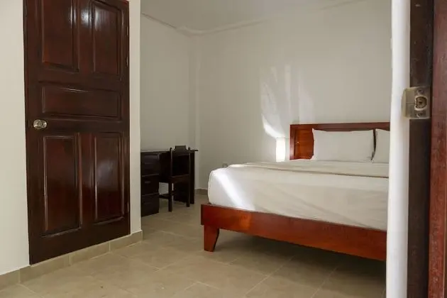 Deluxe Ocean Front 1 King Bed