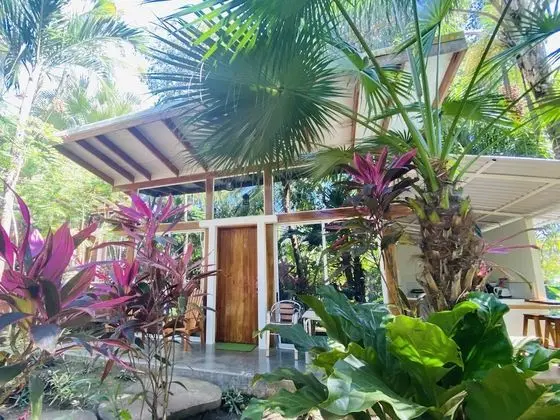 Süit, 2 Büyük (Queen) Boy Yatak, Mutfak, Bahçe Manzaralı