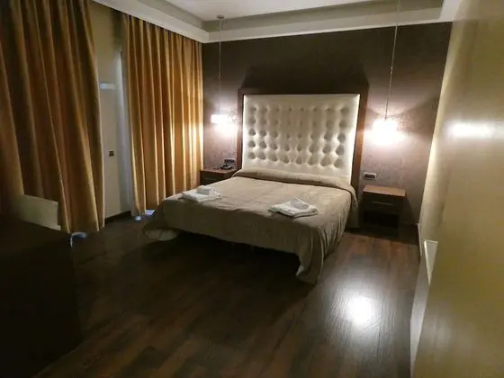 Standard Tek Büyük veya İki Ayrı Yataklı Oda