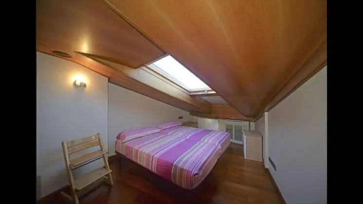 Apart Daire, 6 Yatak Odası