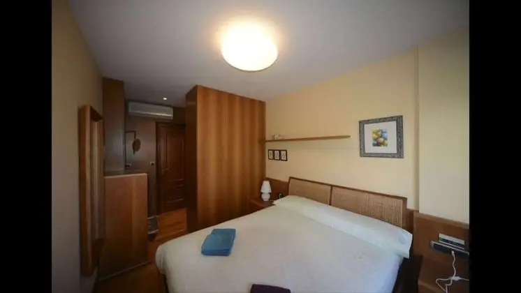 Apart Daire, 6 Yatak Odası