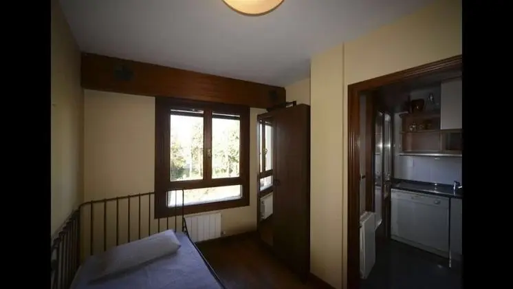 Apart Daire, 6 Yatak Odası