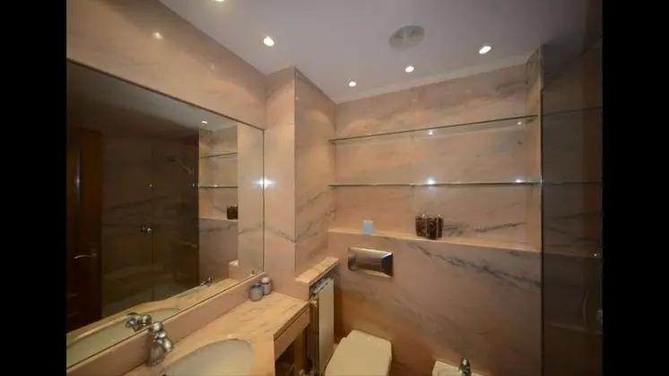 Apart Daire, 6 Yatak Odası