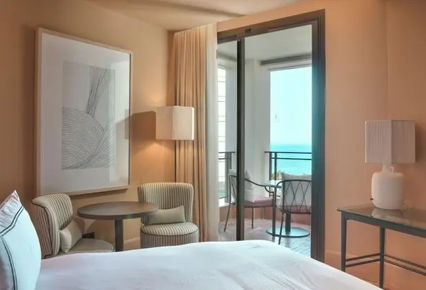 Selected Doble Vista parcial al mar