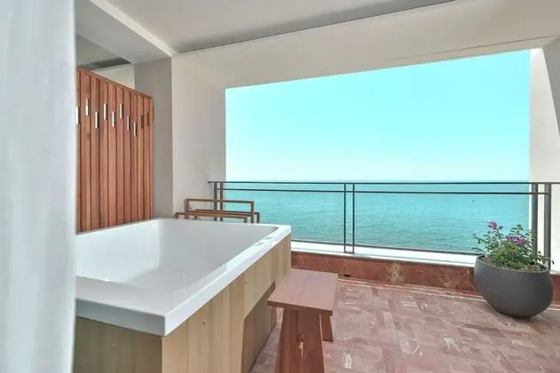 Selected Junior Suit Vista Mar Frontal