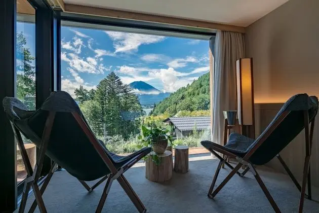 Premium Süit (TOKIWAGI Twin)