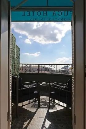 Queen Suite