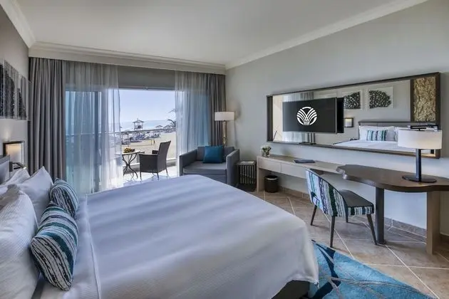Oda, 1 En Büyük (King) Boy Yatak, Balkon, Okyanusa Sıfır