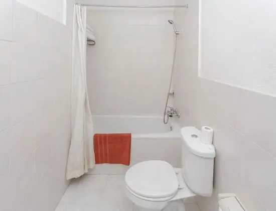 Standard Tek Büyük Yataklı Oda (Non a/c)