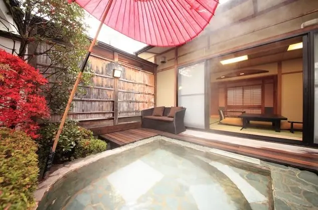 Traditional Süit (Open-Air Bath)