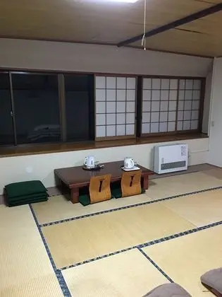 Traditional Oda, Göl Manzaralı (Japanese Style, for 4 Guests)