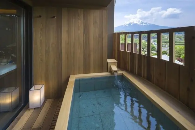 Oda (Mizuho Open Air Bath Mt Fuji View)