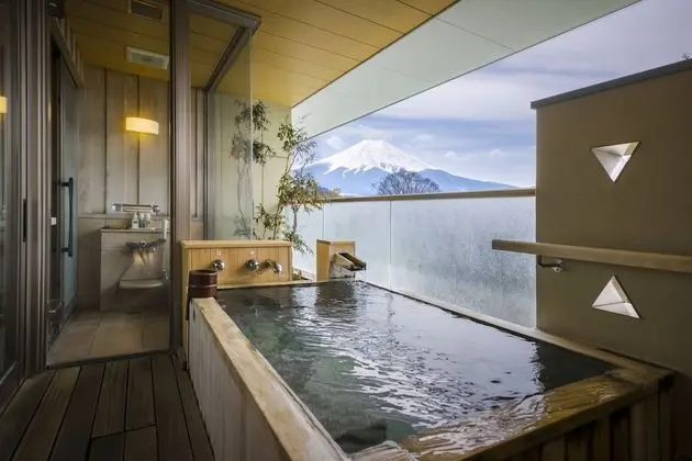 Deluxe İki Ayrı Yataklı Oda, Sigara İçilmez (Yuraku Open Air Bath, Mt. Fuji View)