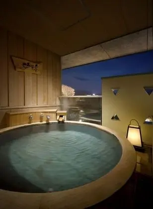 Traditional Oda, Sigara İçilmez (Yuraku, Open Air Bath, Mt Fuji View)