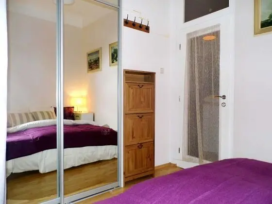 Superior Apart Daire, 2 Yatak Odası, Mutfak, Köşe