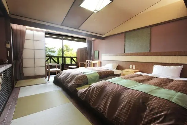 İki Ayrı Yataklı Oda (Japanese Style Modern)