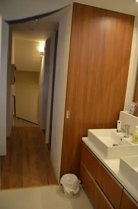 Ortak Ranzalı Oda, Sadece kadınlar için