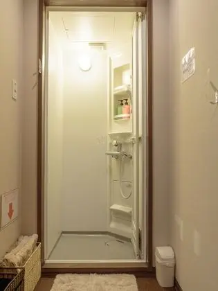 Ortak Ranzalı Oda, Karma Ranzalı Oda, Sigara İçilmez (Bed in 8-Bed)