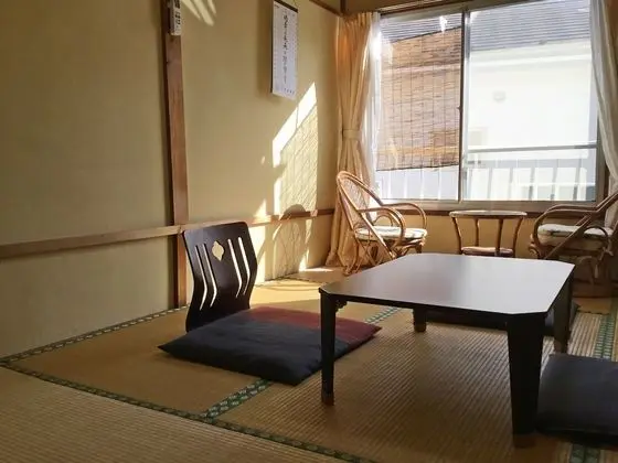Traditional Oda, Ortak Banyo (Japanese Style 6 Tatami)