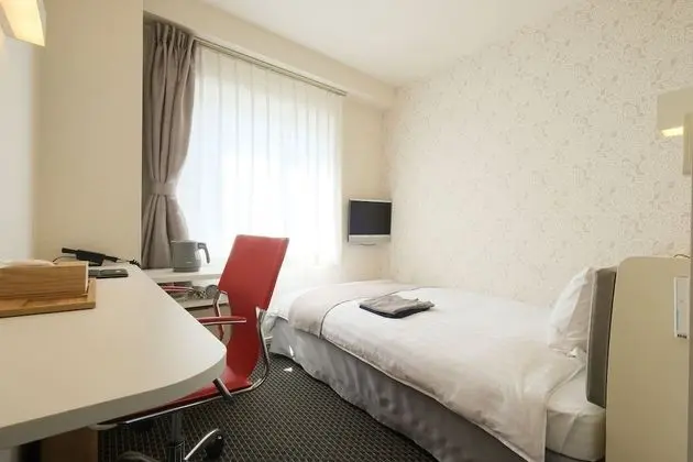 Tek Kişilik Oda, Sigara İçilmez