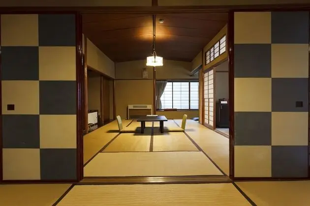Traditional Oda (Japanese Style, Kiri 1)