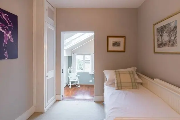 Ev (4 Bedrooms)