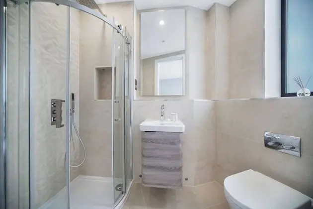 Luxury Apart Daire, Banyolu/Duşlu (2 bedroom property)