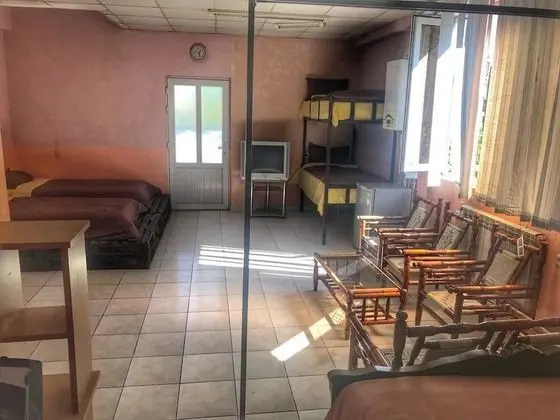 Ortak Ranzalı Oda, Karma Ranzalı Oda, Bahçeli