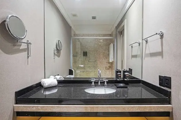 Deluxe Tek Büyük Yataklı Oda, 1 Çift Kişilik Yatak