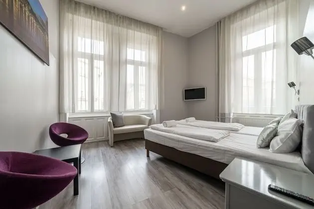 Standard Tek Büyük veya İki Ayrı Yataklı Oda