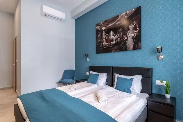 Standard Tek Büyük veya İki Ayrı Yataklı Oda