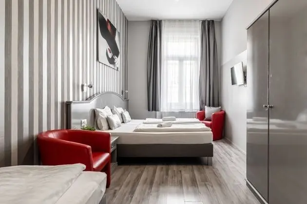 Standard Üç Kişilik Oda