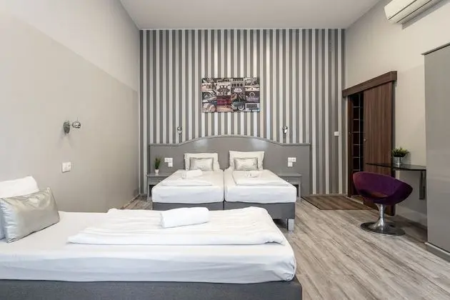 Standard Üç Kişilik Oda