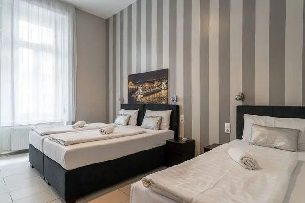 Standard Üç Kişilik Oda