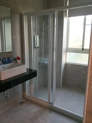 Deluxe Tek Büyük Yataklı Oda, Balkon, Okyanus Manzaralı (301, 302)