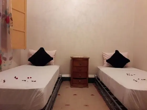 Economy Üç Kişilik Oda