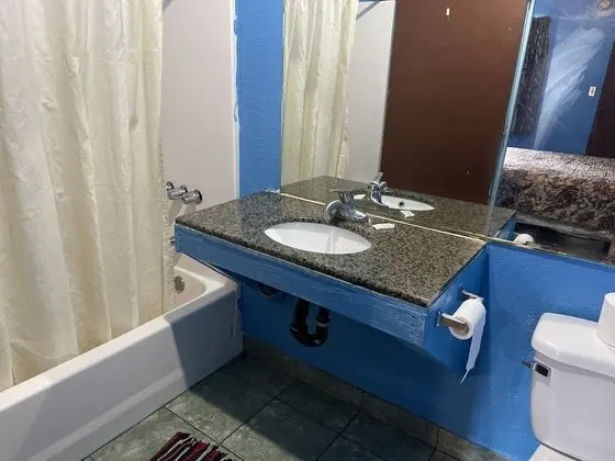 Family Tek Büyük Yataklı Oda