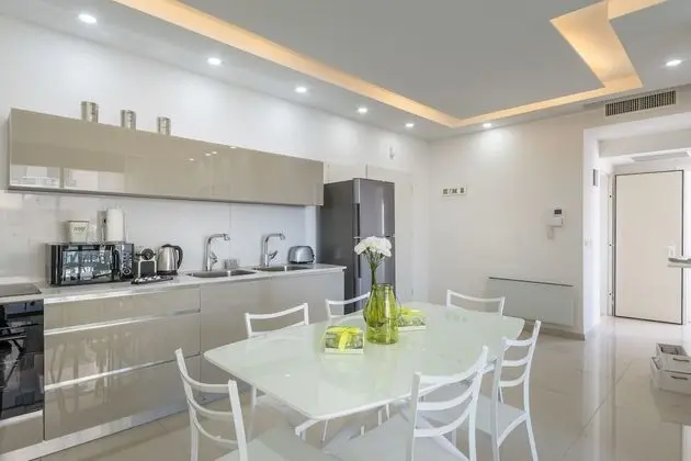 Apart Daire, 2 Yatak Odası, Sigara İçilmez, Bahçe Manzaralı