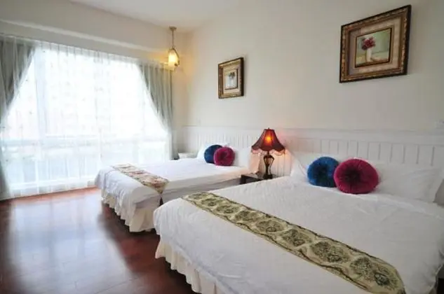 Deluxe Dört Kişilik Oda