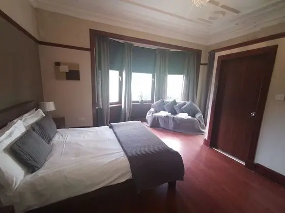 Deluxe Tek Büyük Yataklı Oda, Banyolu/Duşlu
